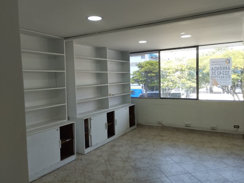 Oficina en Arriendo en Suramericana