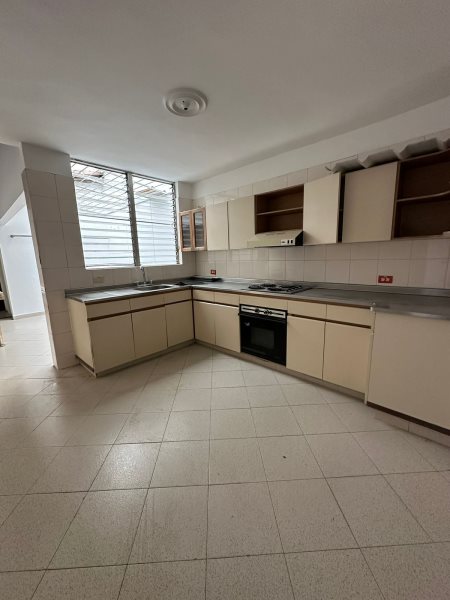 Apartamento en Arriendo en Conquistadores